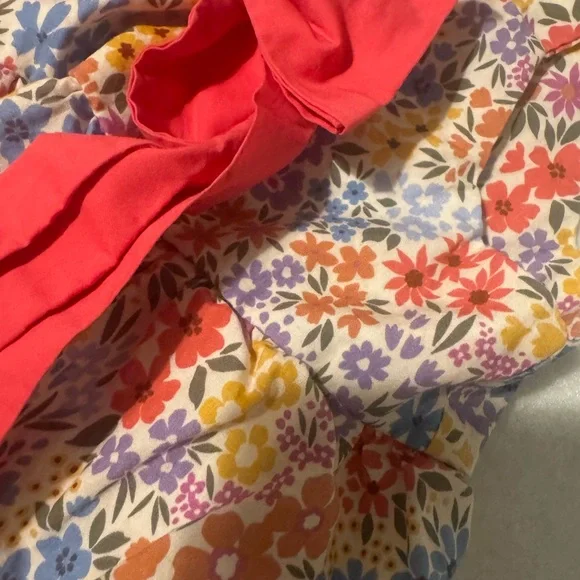 Floral Baby Romper with Red Bow - Picture 3 of 5